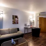 Turmhotel Rhein-main 4*