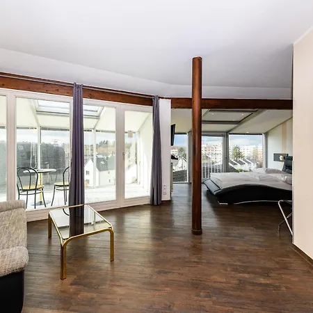 Turmhotel Rhein-main 4*