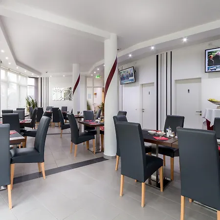 Turmhotel Rhein-main דרייאייך