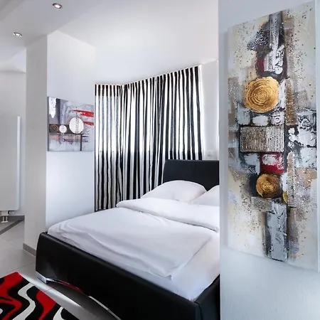 Turmhotel Rhein-main دريش