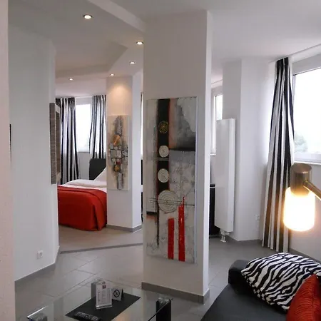 Turmhotel Rhein-main מלון דרייאייך