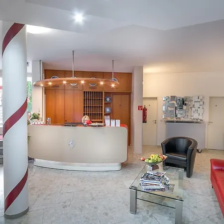 Turmhotel Rhein-main 4*