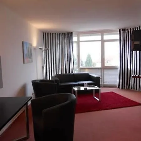 Turmhotel Rhein-main מלון 4*