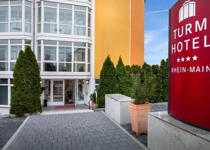 Отель Turmhotel Rhein-main Драйайх