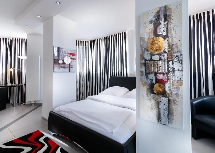 Turmhotel Rhein-main Драйайх