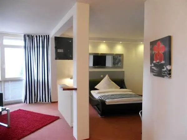 Turmhotel Rhein-main 4*